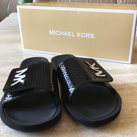 michael kors slides sale